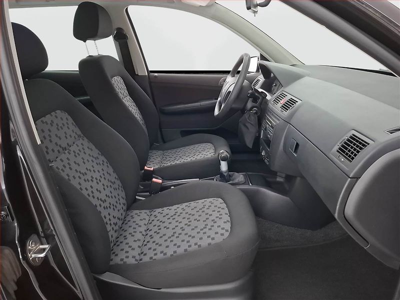 Škoda Fabia (2008) 1.4 16V, dobrý stav - fotka 9 z 13