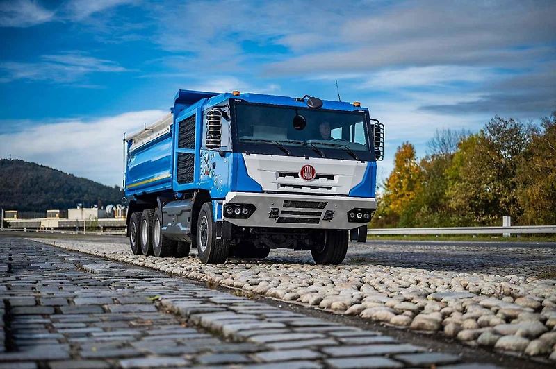 Tatra Trucks investuje 700 milionů korun do výrobních technologií.