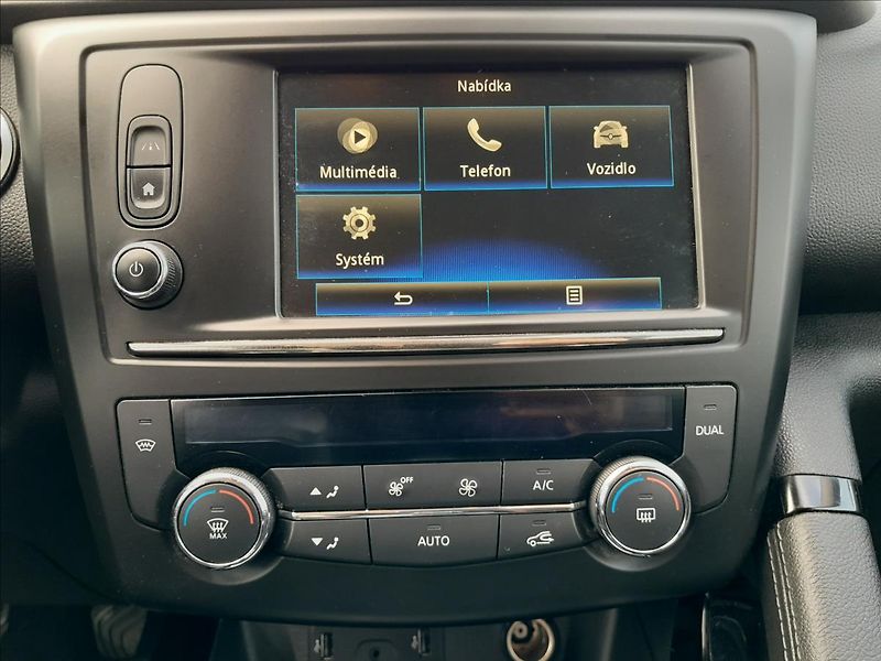 Renault Kadjar 1,2 TCe 96kW LIMITED - fotka 35 z 55