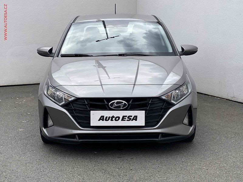 Hyundai i20 (2021) 1.2 MPi, 2.maj,ČR, servis - fotka 2 z 16