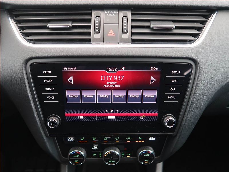Škoda Octavia (2019) RS 2.0 TDI, Automat, ČR,1.maj - fotka 12 z 19
