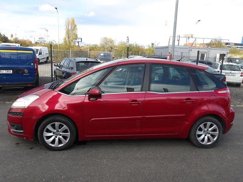 Citroën C4 Picasso 1,6HDi AUTOMAT ! 1.MAJITEL !!! - fotka 7 z 25
