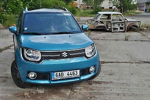 Suzuki Ignis.