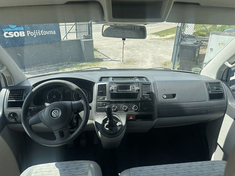 Volkswagen Transporter 2.0 TDi 103kW 6míst serviska - fotka 9 z 19