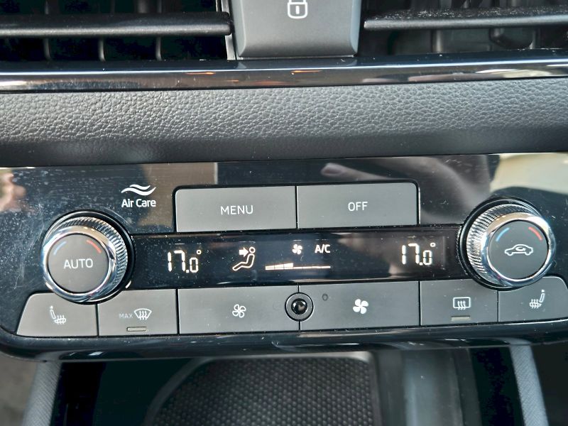 Škoda Kamiq (2025) Selection 1.0TSi 85kW 6°manuál - fotka 23 z 25