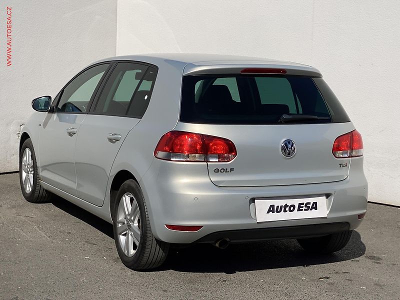 Volkswagen Golf (2012) 1.6 TDi, Match, +kola - fotka 6 z 16