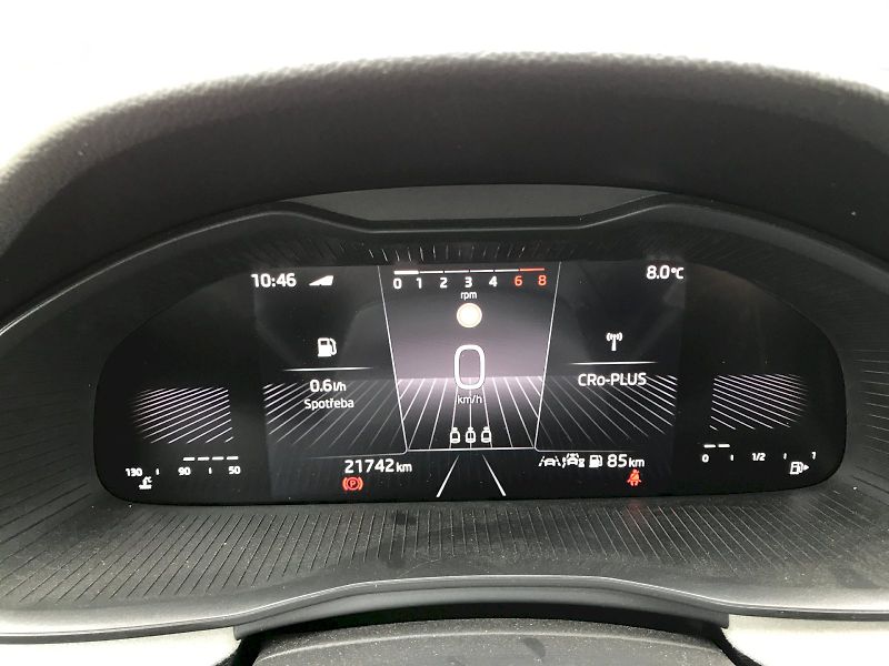 Škoda Kamiq (2024) SELEC TSI 85/1.0 M6F - fotka 6 z 25