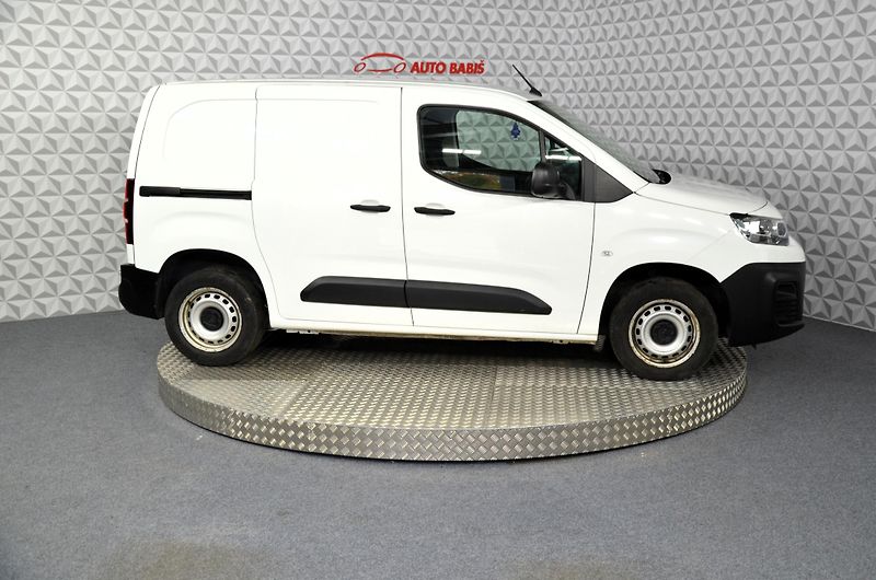 Citroën Berlingo (2022) BHDI 102 L1 Plus 4d - fotka 3 z 14
