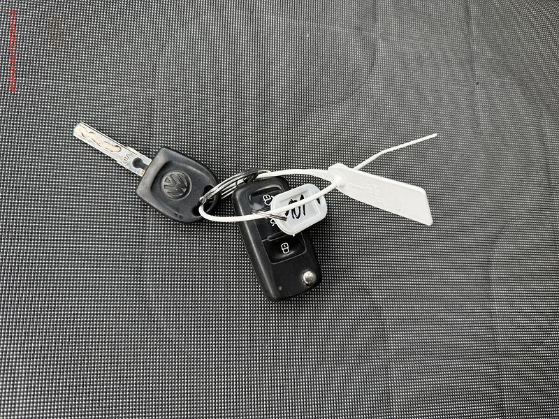 Volkswagen up! (2013) 1.0i, AC, STK1/28 - fotka 15 z 15