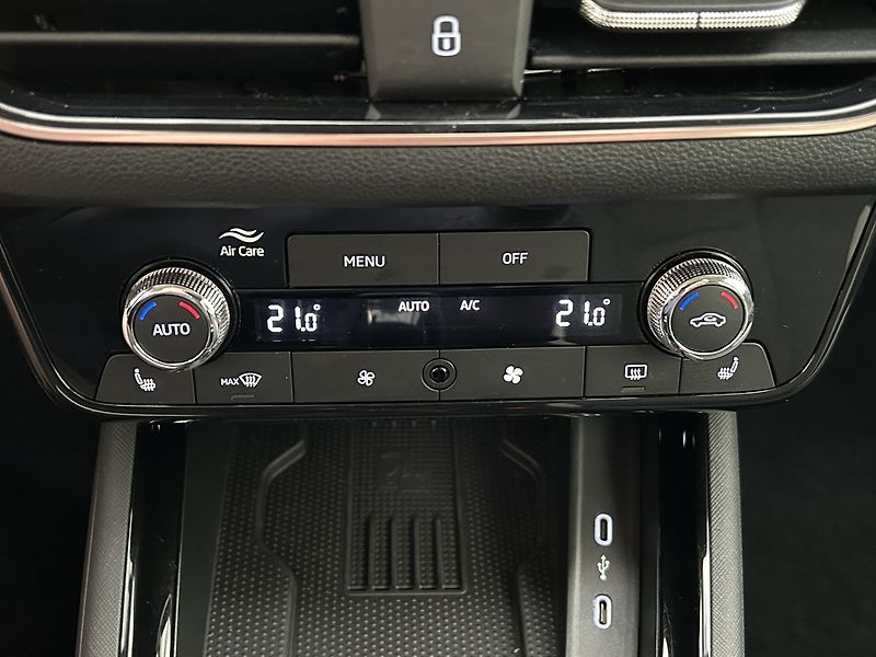 Škoda Kamiq 1.5 TS Top selection - fotka 8 z 28