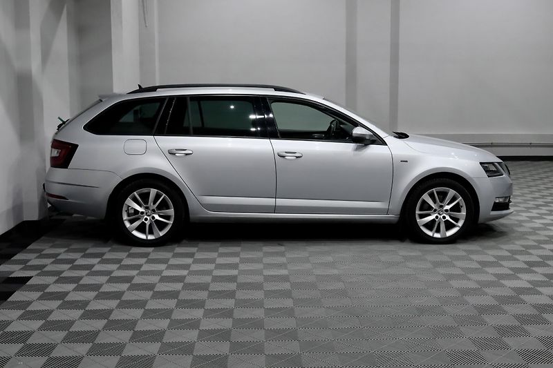 Škoda Octavia 3 FL Combi 1.8 TSI 132 kW DSG - fotka 4 z 38