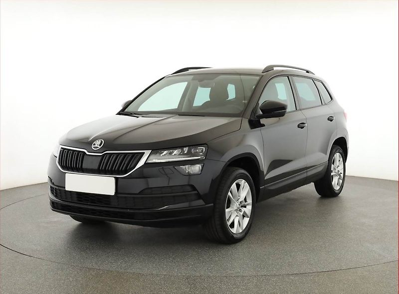 Škoda Karoq (2018) 1.0 TSI, Navi, Tempomat - fotka 2 z 17