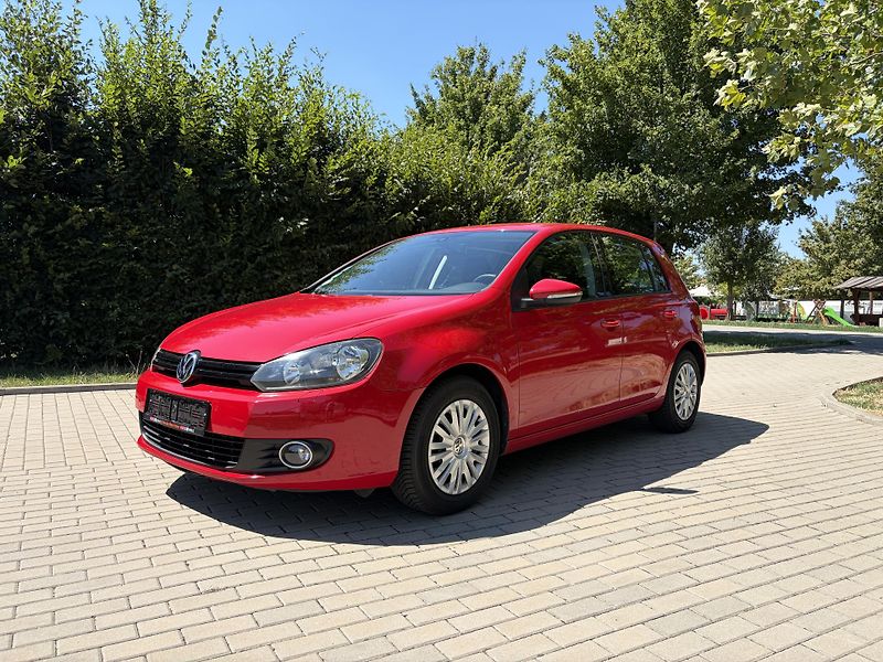 Volkswagen Golf 1.4 75kw Trend - fotka 3 z 29
