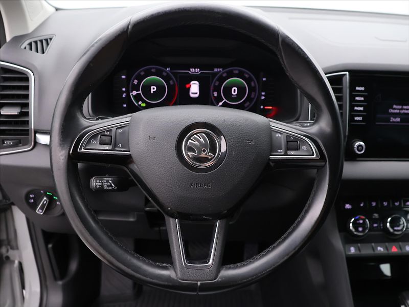Škoda Karoq 1,5 TSI 110kW DSG Style Virtua - fotka 15 z 30