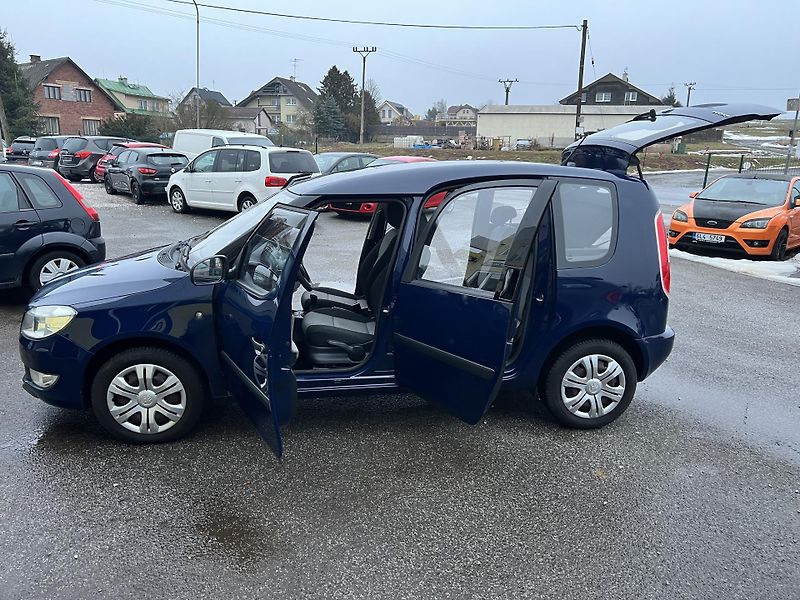 Škoda Roomster 1.6TDI 66KW,KLIMA,ESP,1MAJ - fotka 25 z 43