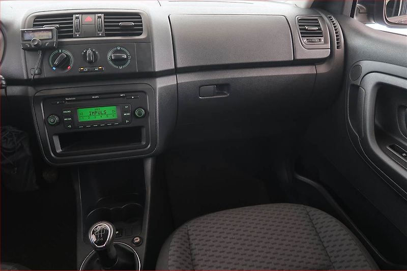 Škoda Fabia (2013) 1.2 TSI, po STK - fotka 8 z 14