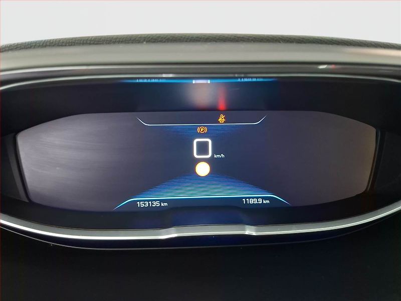 Peugeot 5008 (2017) 1.6 BlueHDi, 7 míst - fotka 11 z 19