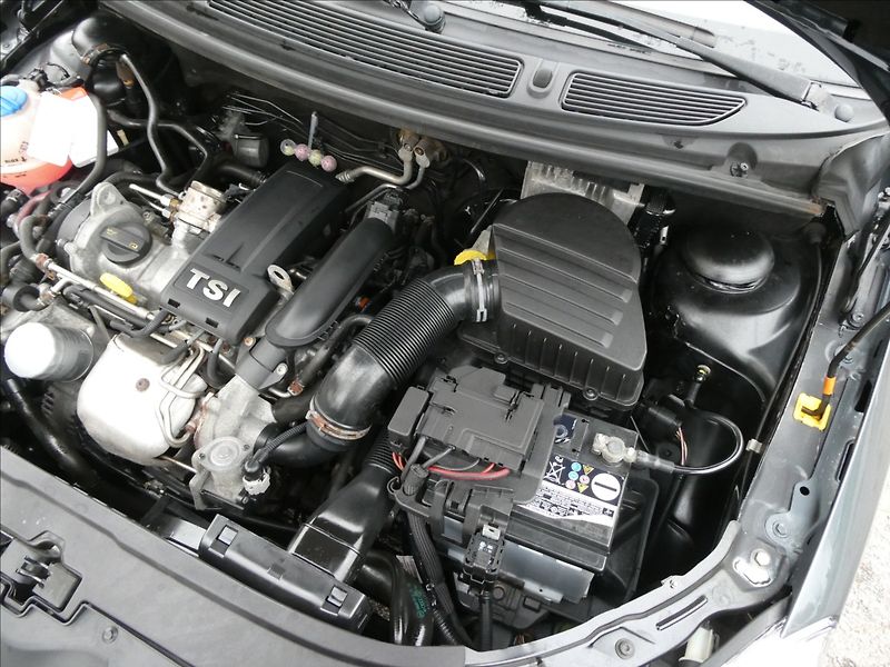 Škoda Roomster 1,2 TSi autom.klima,po servise - fotka 33 z 37