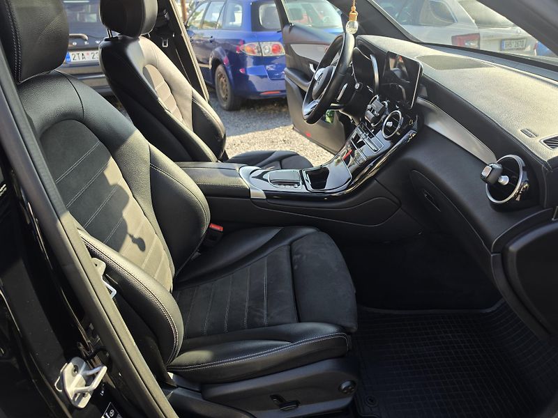 Mercedes-Benz GLC 220CDI Kupé TZ Led  - fotka 10 z 14