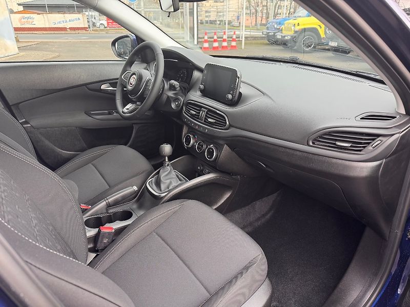 Fiat Tipo (2026) Sedan 1.6 Mjet (130k) URBAN - fotka 14 z 21