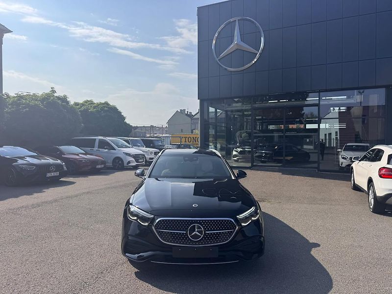 Mercedes-Benz Třídy E (2026) E 450 d 4MATIC kombi - fotka 2 z 21
