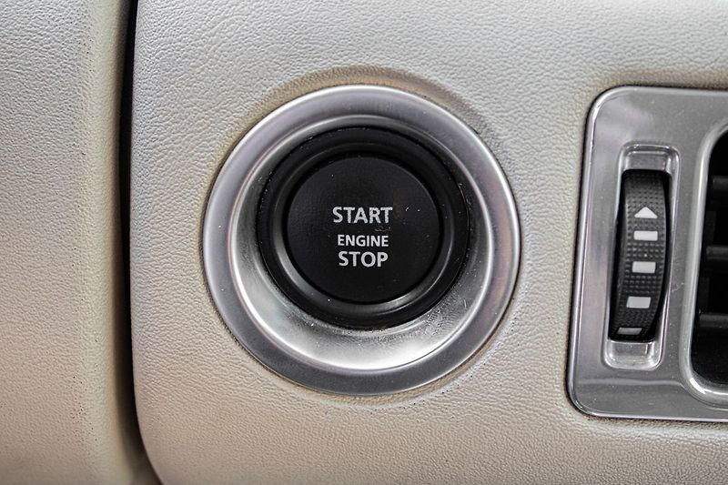 Land Rover Range Rover - fotka 14 z 32
