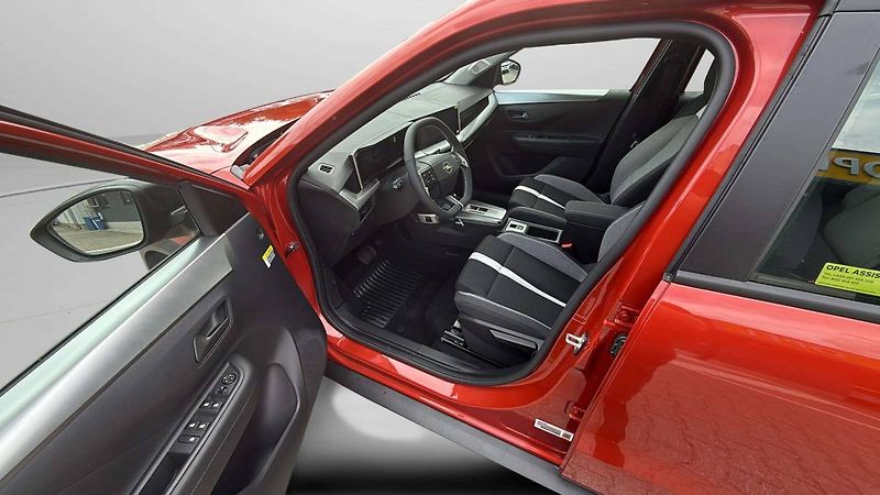 Opel Frontera (2026) Edition Hybrid 1.2 TURBO (81kW - fotka 14 z 24