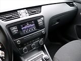 Škoda Octavia 1,6 TDI 81kW CZ Ambition Tažné - náhled 20