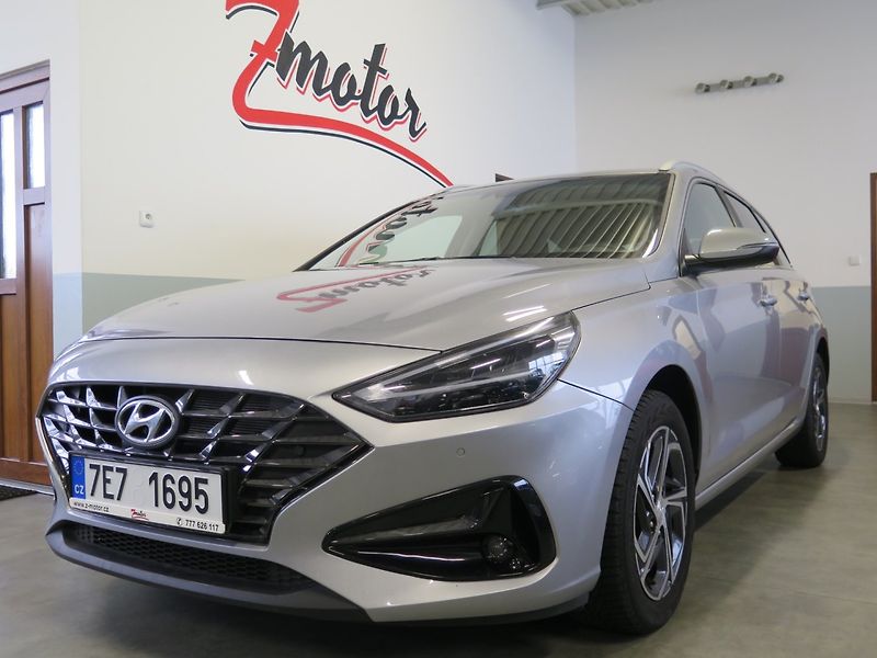 Hyundai i30 (2021) 1.5T-GDi MHEV,tažné,kamera,nav - fotka 28 z 29