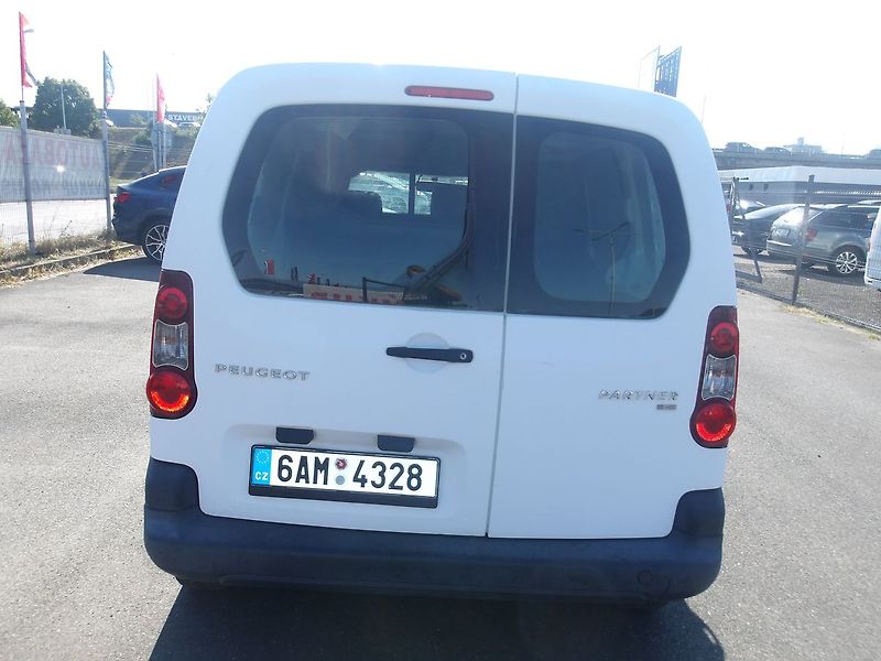 Peugeot Partner 1,6HDi 3 MÍSTA ! NOVÁ STK ! - fotka 12 z 29