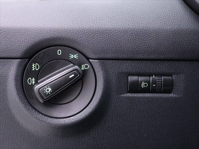 Škoda Octavia 1,6 TDI 4x4 77kW Ambition - fotka 16 z 33
