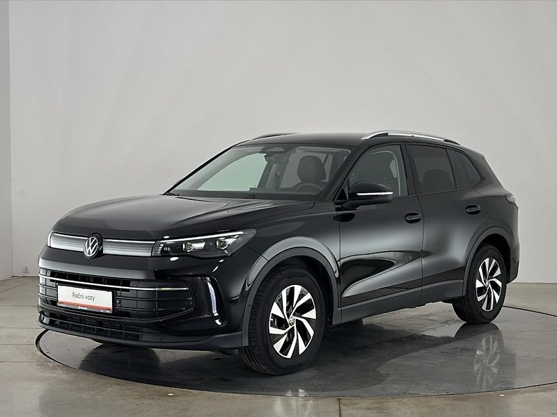Volkswagen Tiguan People DSG - fotka 1 z 31