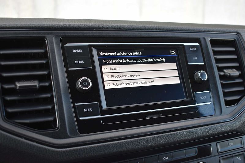 Volkswagen Crafter 2.0TDI L4H2*CARPLAY*DPH - fotka 25 z 29