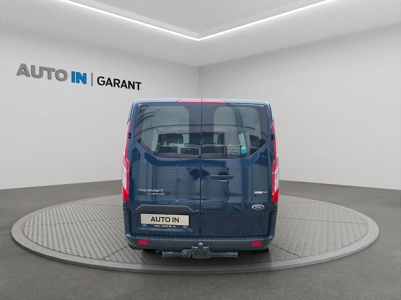 Ford Transit Custom (2023) Kombi L2 Trend, 2,0 EcoBlue 96 - fotka 5 z 12