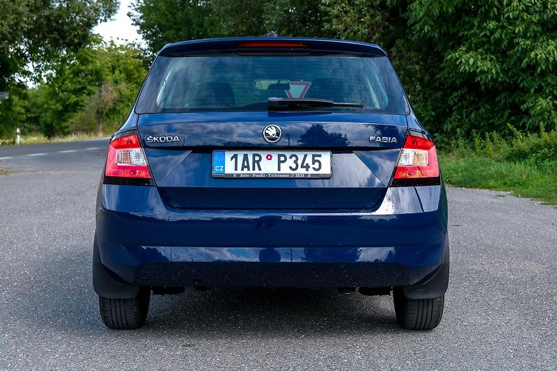 Škoda Fabia (2018) po servisu | vyhř. sedadla - fotka 2 z 16