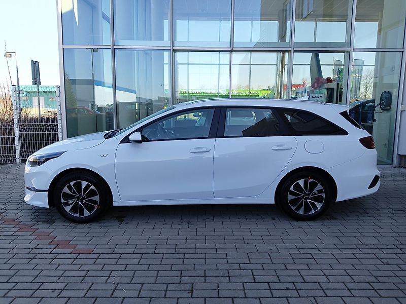 Kia Ceed SW (2026) 1,5 T-GDi 7DCT SPIN - fotka 3 z 6