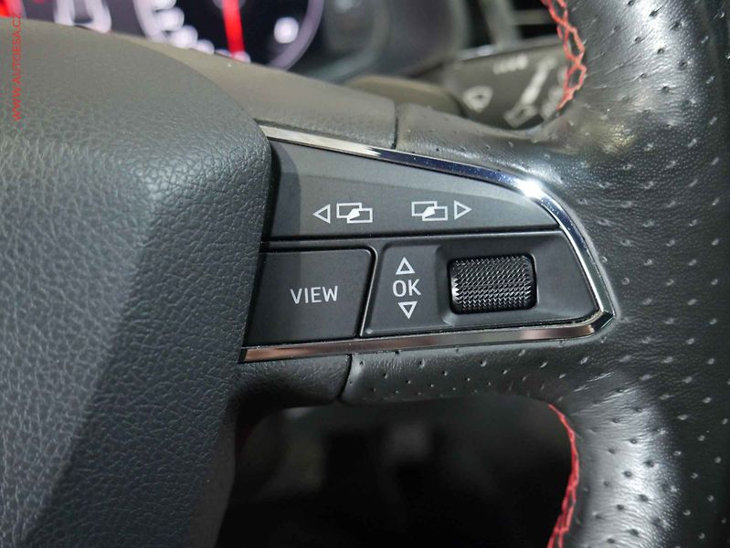 Seat Leon (2019) 2.0 TDI, 1.maj, DSG, navi - fotka 14 z 23
