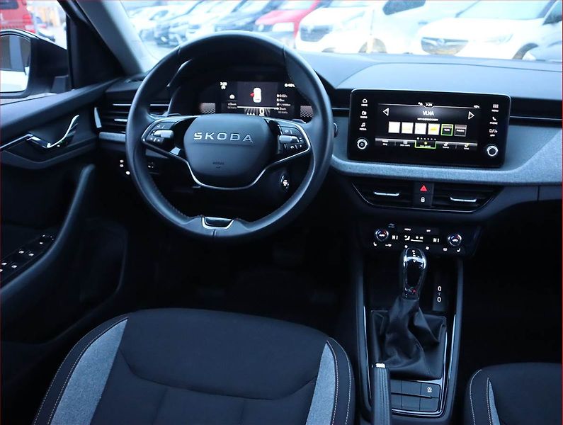 Škoda Kamiq (2025) 1.0 TSI - fotka 7 z 21