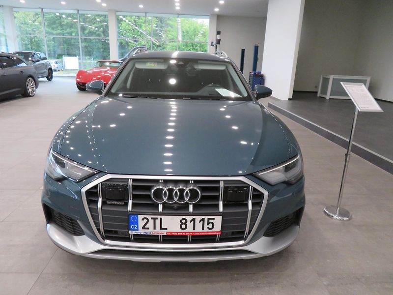 Audi A6 Allroad (2021) Audi A6 3.0 TDI.Webasto. Tažné - fotka 2 z 18