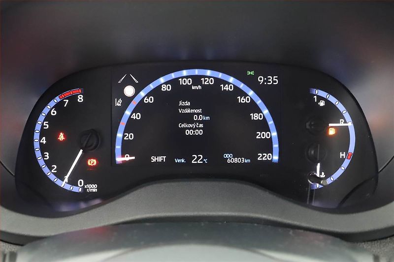 Toyota Yaris Cross (2023) Comfort 1.5 VVT-i - fotka 8 z 16