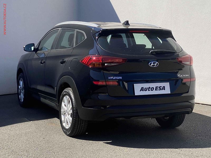 Hyundai Tucson (2020) 1.6 GDi, Trend, navi, kamera - fotka 6 z 19