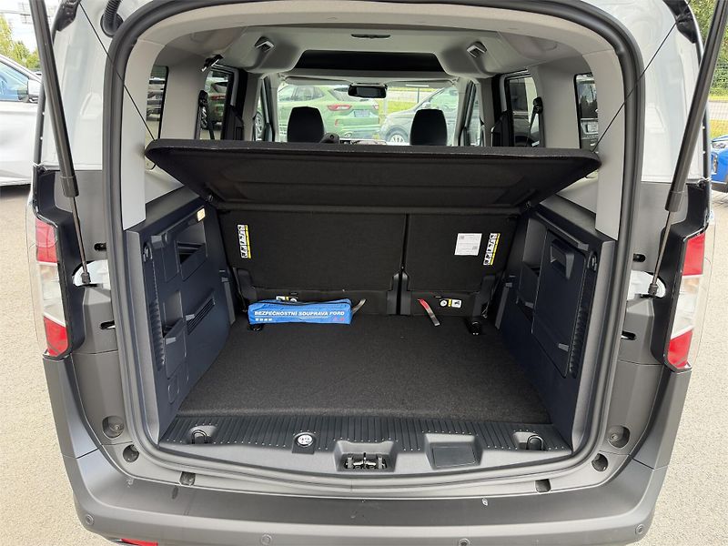 Ford Tourneo Courier (2026) Active, Tourneo, 1.0 EcoBoost - fotka 11 z 20