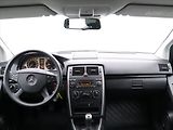 Mercedes-Benz Třídy B 1,5 160 70kW CZ Klima 82.300km - náhled 20