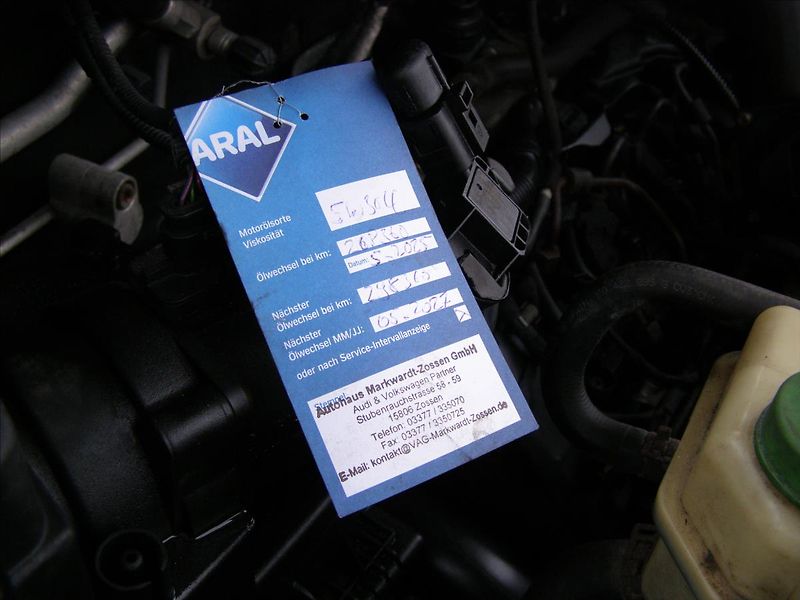 Volkswagen Caravelle 2,0   LONG DSG po servise 103K - fotka 38 z 38