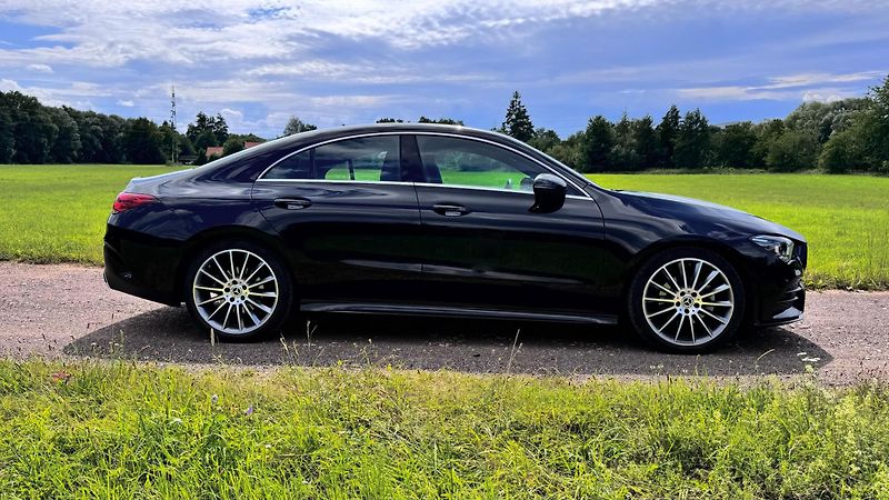 Mercedes-Benz CLA (2022) Mercedes-Benz CLA200 4M AMG - fotka 4 z 17