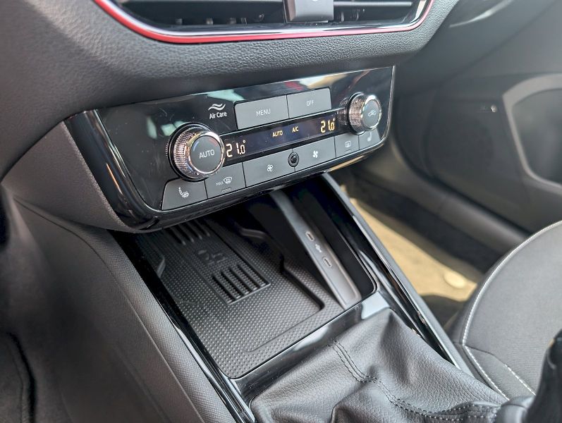 Škoda Kamiq (2025) 1,5 TSI / 110 kW DSG Monte Car - fotka 21 z 30