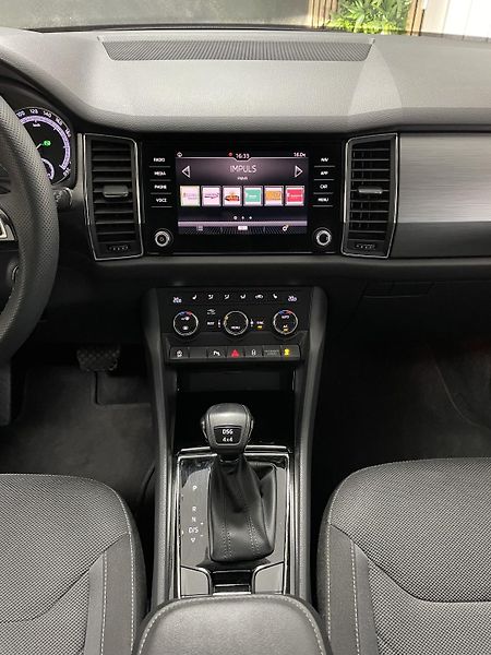 Škoda Kodiaq 2.0 TDi ČR 4x4 DSG REZERVACE  - fotka 23 z 31