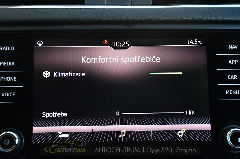 Škoda Octavia 1,6TDi - fotka 40 z 50