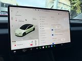 Tesla Model 3 --REZERVACE-- - náhled 21