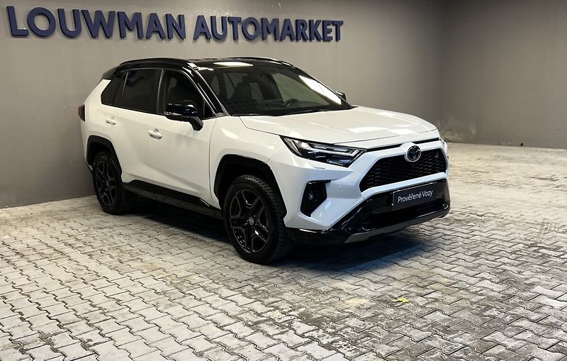 Toyota RAV4 GR SPORT 4WD e-CVT - fotka 15 z 18